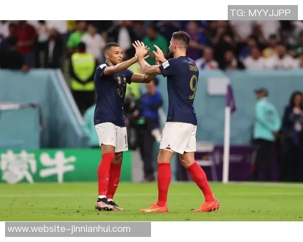 姆巴佩追平亨利成欧战进球第二多法国人本泽马92球独占第一 姆巴佩追平亨利成欧战进球第二多法国人本泽马92球独占第一