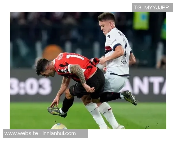 扎帕科斯塔远射险些破门迈尼昂飞身扑救化解危机 扎帕科斯塔远射险些破门迈尼昂飞身扑救化解危机