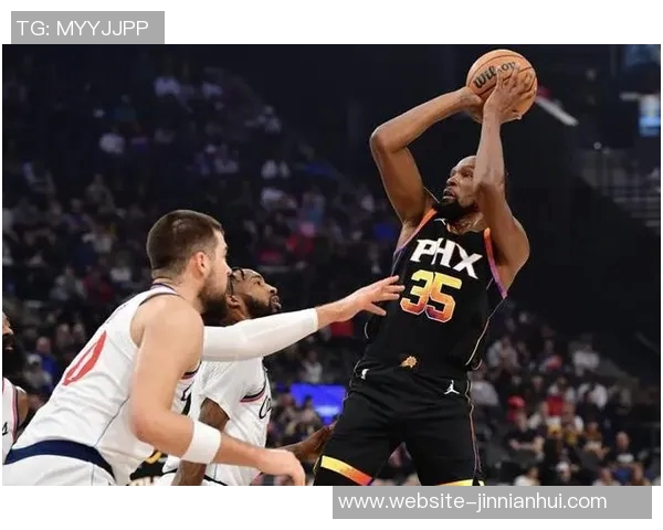 罗伊斯奥尼尔回忆菜鸟季后赛防守哈登的无奈与挑战