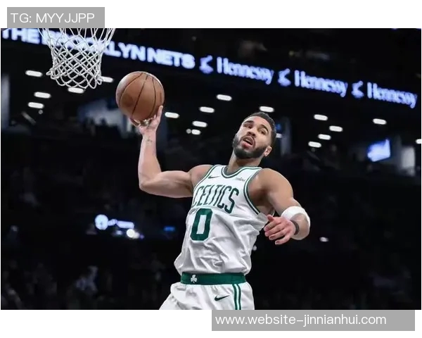 塔图姆五个月康复打卡期待早日回归赛场展现风采 塔图姆五个月康复打卡期待早日回归赛场展现风采