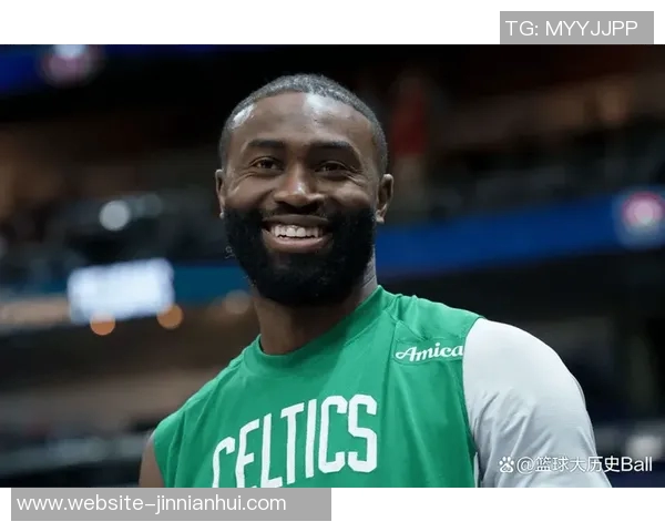 杰伦布朗半场表现出色独得12分助球队领先正负值高达24