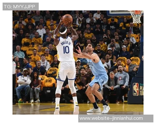 巴特勒半场表现出色8中5砍下16分并贡献6罚7中助力球队争胜