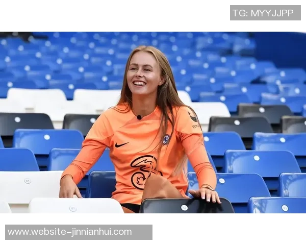 切尔西门将汉普顿荣膺BBC年度最佳女足球员称号