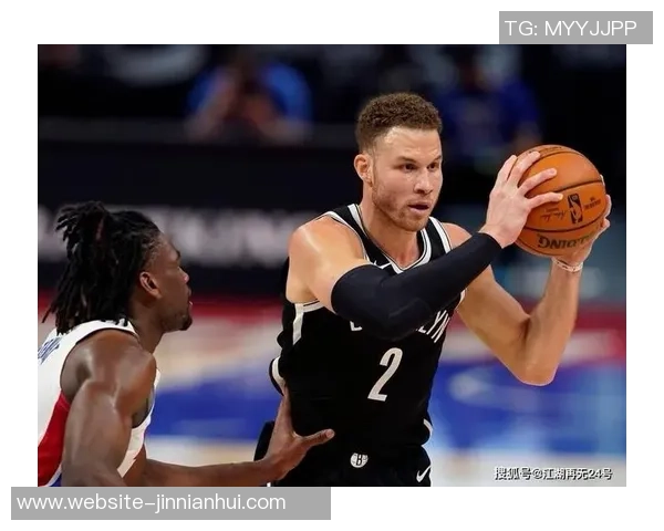 小帝博纳临危受命五记血帽助76人逆转19分展现王者风范 小帝博纳临危受命五记血帽助76人逆转19分展现王者风范