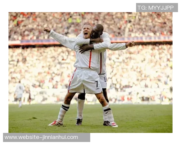 小贝神奇任意球救英格兰2001年今日重温经典世界杯之路